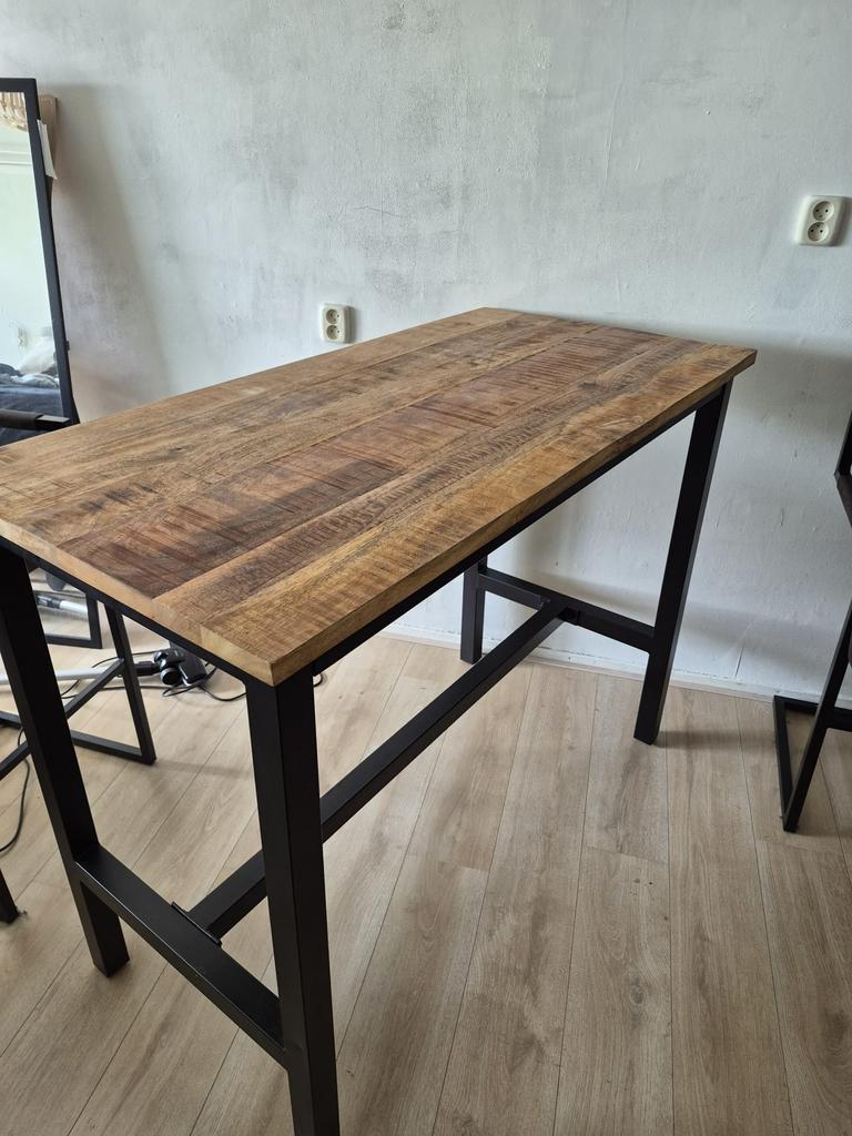 Bartafel met 4 krukken, Ophalen, Gebruikt, Inclusief barstoelen