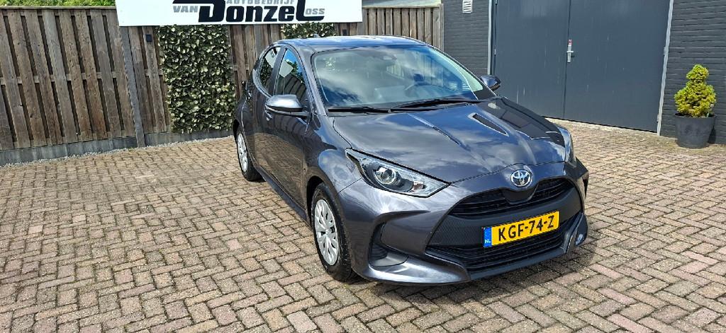 Toyota Yaris 1.0 VVT-i 64100 km , CAMERA , appel carplay, Auto's, Toyota, Voorwielaandrijving, Stof, Gebruikt, 517 kg