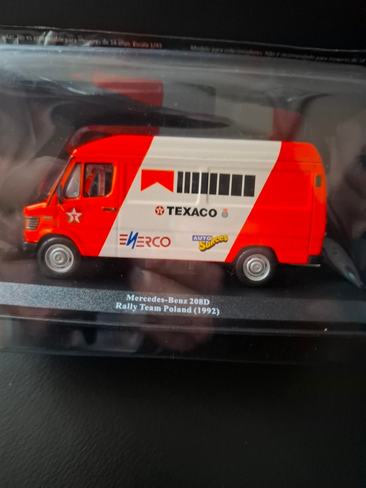 Mercedes-Benz 208D Rally Team Poland (1992) modelauto, Ophalen of Verzenden, Nieuw, Auto, Overige merken