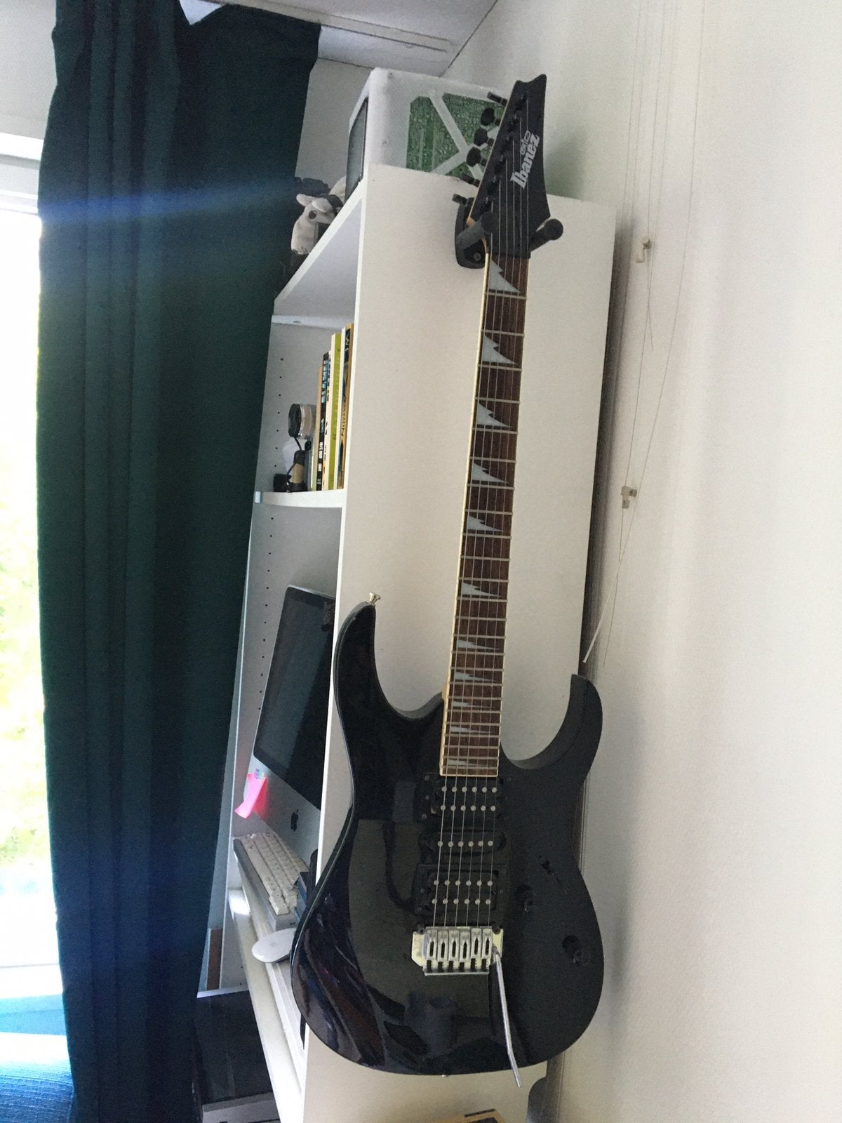 Ibanez GRG170DX Black Electric Guitar, Ophalen of Verzenden, Zo goed als nieuw, Solid body, Ibanez
