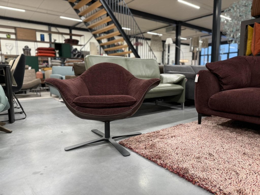 Nieuw Label Seat 24 Fauteuil Stof leer Design draai stoel