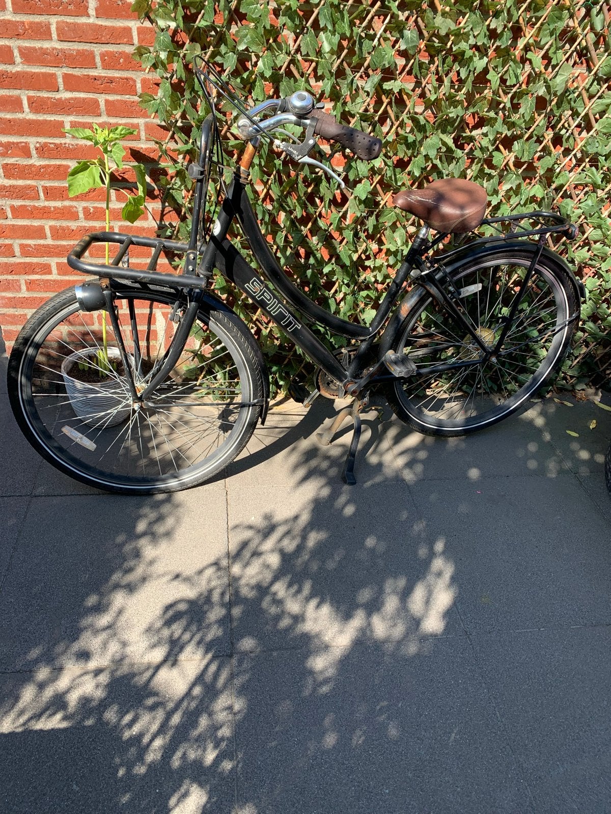 Spirit Damesfiets met voordrager en reservesleutel, Gebruikt, Velgrem, Versnellingen, 50 tot 53 cm