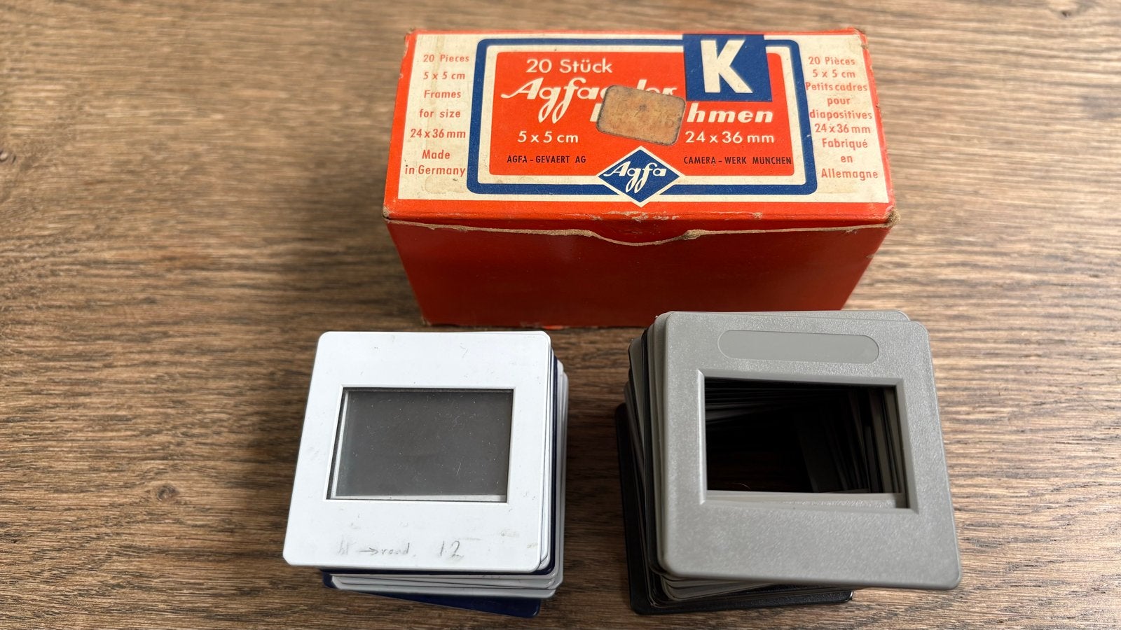 Vintage Agfa Diaraamframes 5x5 cm voor 24x36 mm dia's, Audio, Tv en Foto, Diaprojectors, Ophalen of Verzenden, Zo goed als nieuw