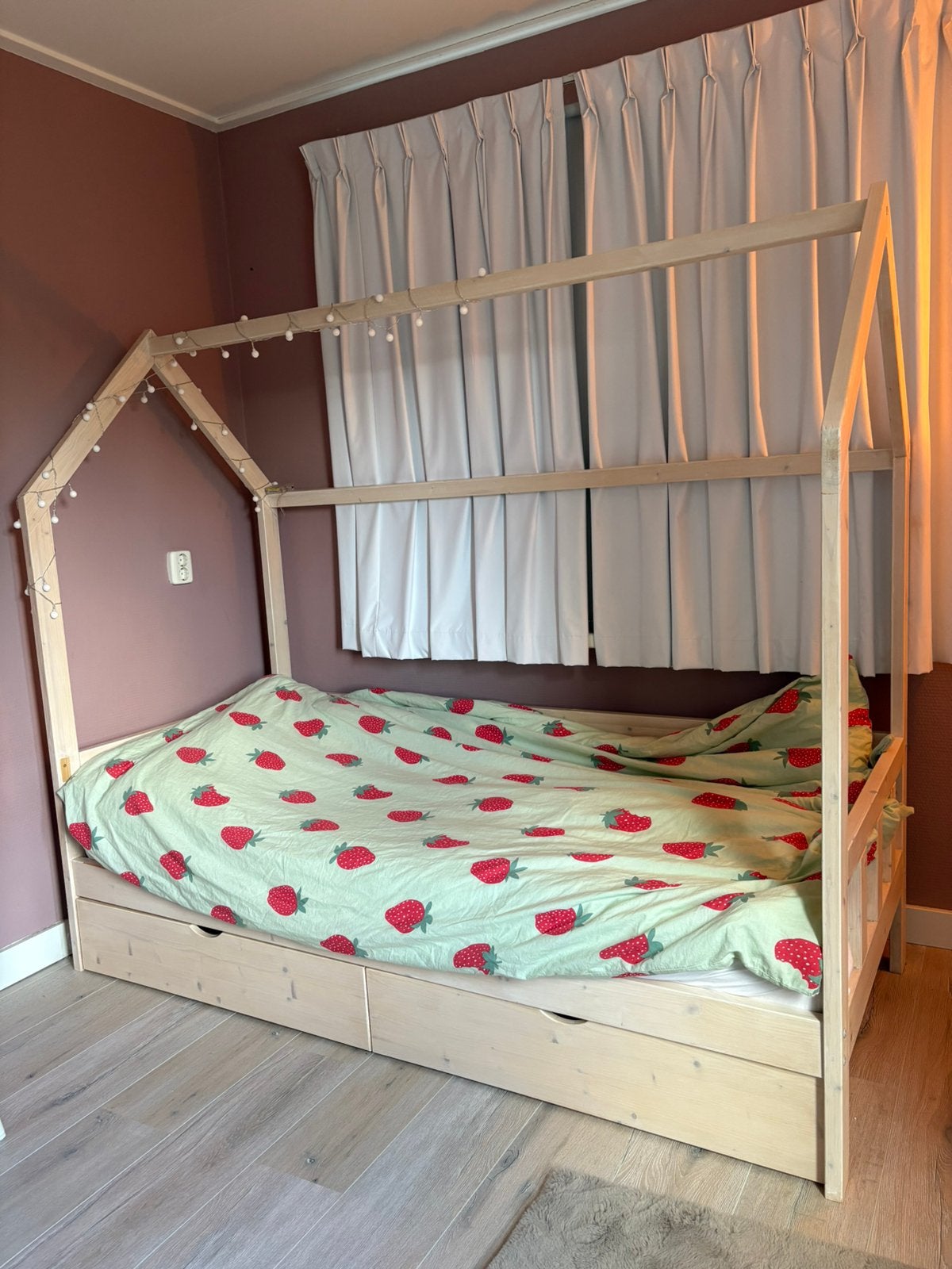 Kinderbed 180 x 80 matras, Kinderen en Baby's, Gebruikt, 70 tot 85 cm, 160 tot 180 cm, Ophalen