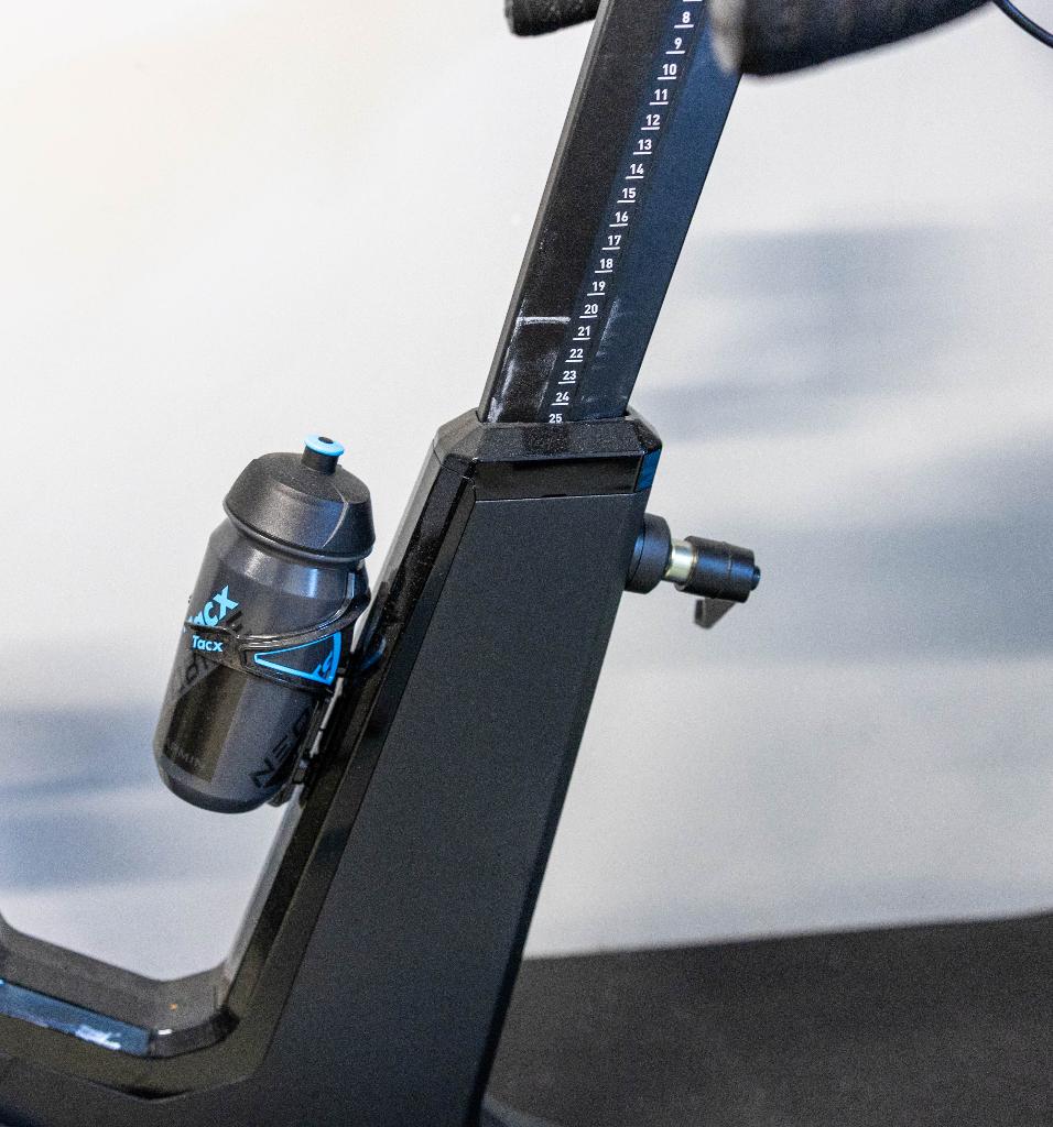 Tacx NEO Bike Smart Trainer – 2025 – Incl. mat & accessoires, Ophalen, Zo goed als nieuw, Overige typen