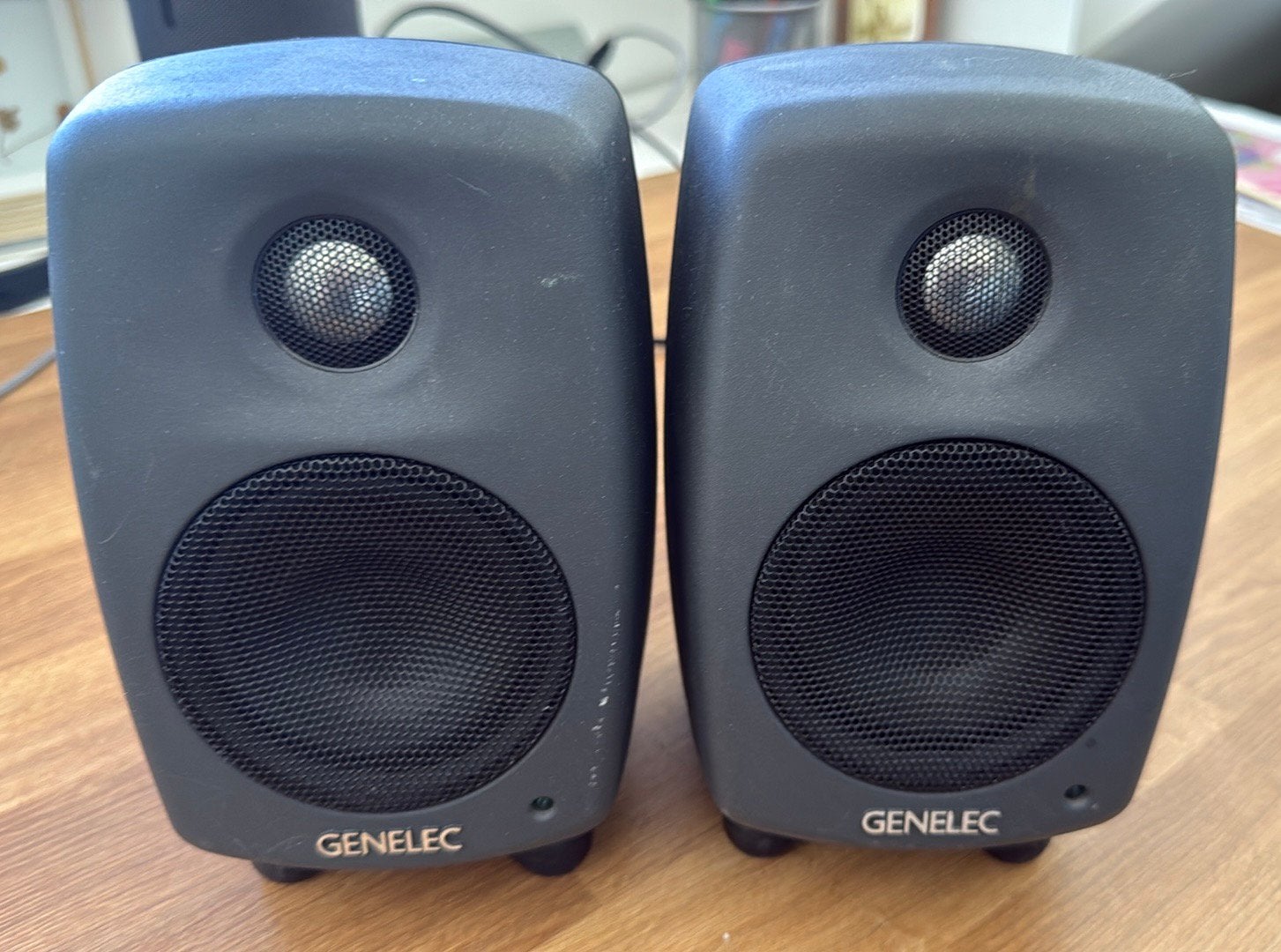 2x Genelec 6010A, Ophalen of Verzenden, Zo goed als nieuw, Overige merken