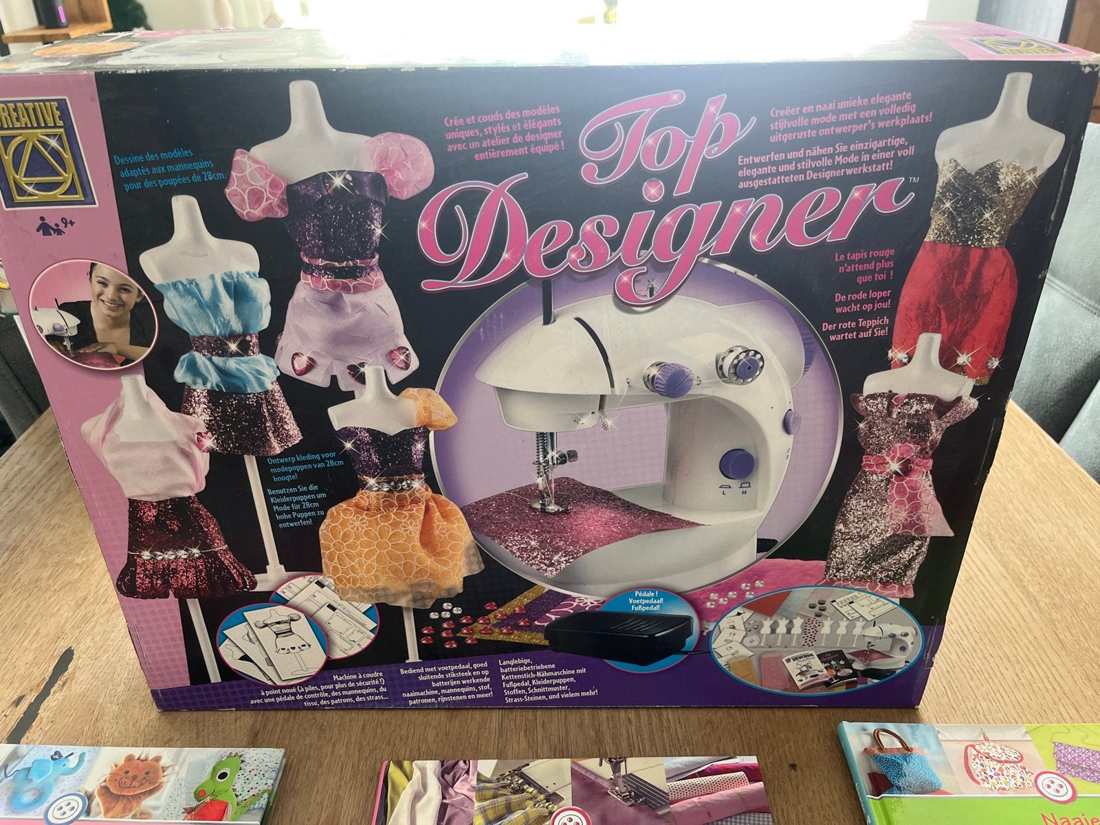 Kinder naaimachine met leuke naai boeken - Zo goed als nieuw, Ophalen of Verzenden, Zo goed als nieuw, Naaimachine, Overige merken