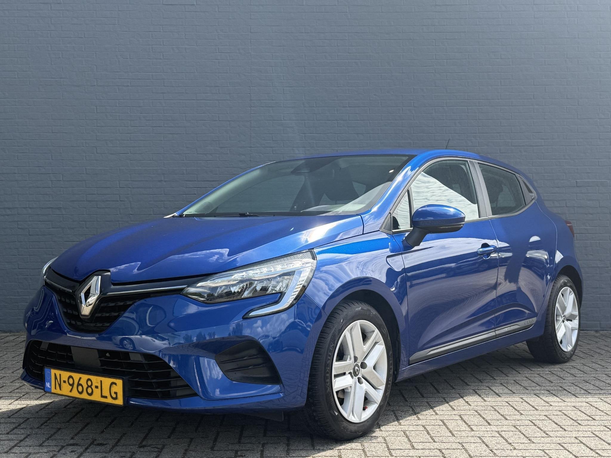 Renault Clio 1.0 TCe Zen Navigatie I Cruise Control, Voorwielaandrijving, Stof, Gebruikt, Euro 6