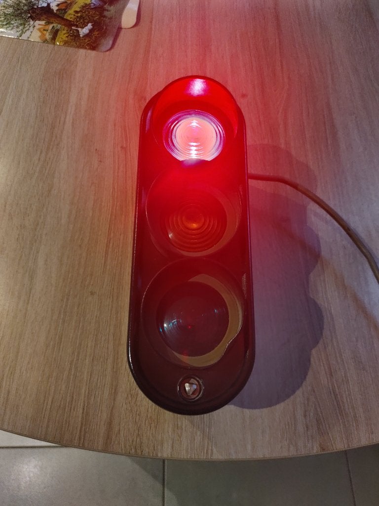 Verkeerslicht 32 CM hoogte, Ophalen of Verzenden, Gebruiksvoorwerp