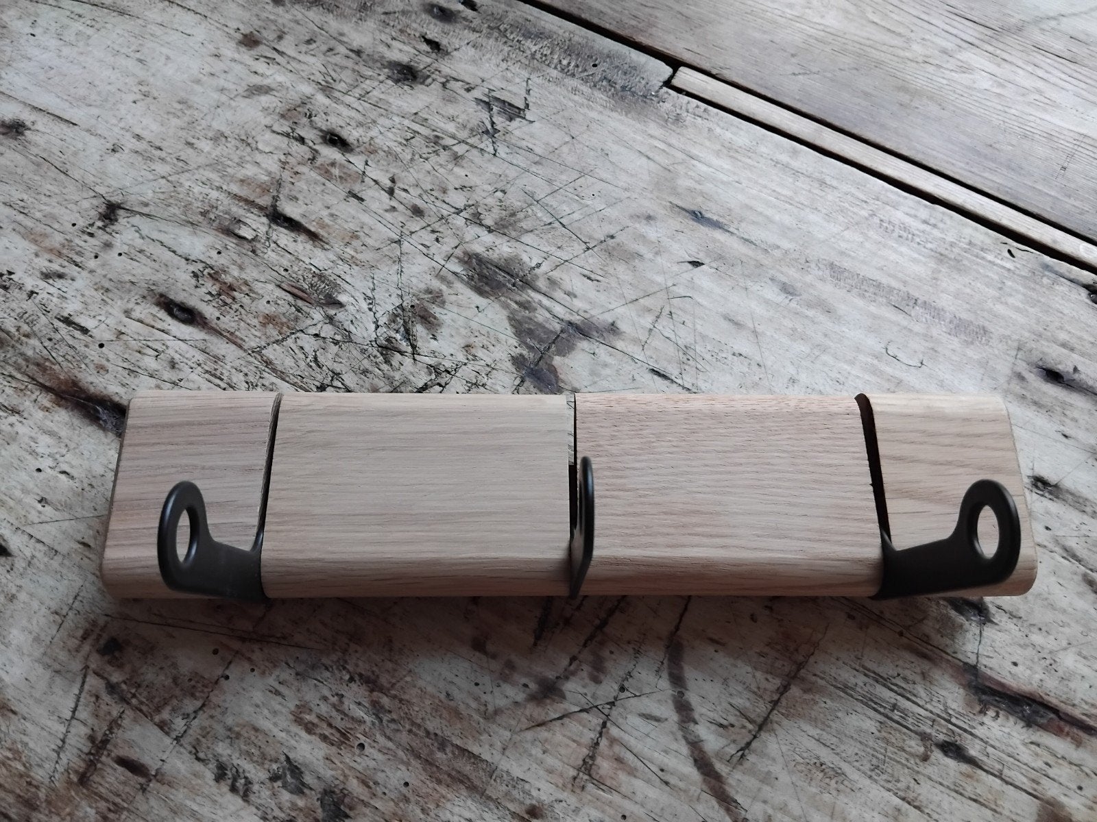 Moderne massief houten kapstok met 3 inklapbare haken, Wandkapstok, Nieuw, Ophalen of Verzenden, Minder dan 100 cm