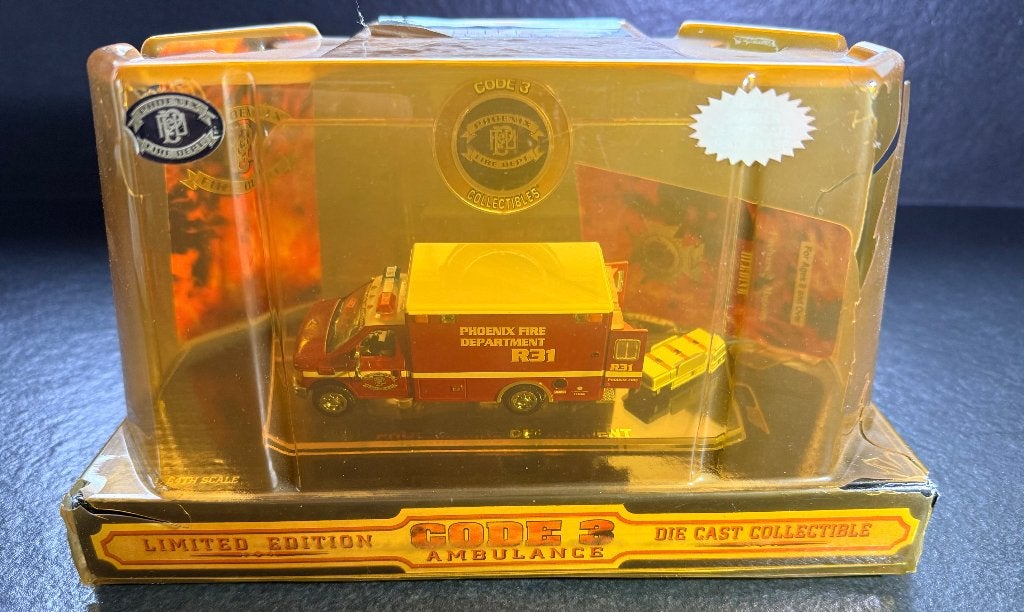 CODE 3 Phoenix FIRE Department R31 Ford Modelauto 1:64, Ophalen of Verzenden, Nieuw, Auto