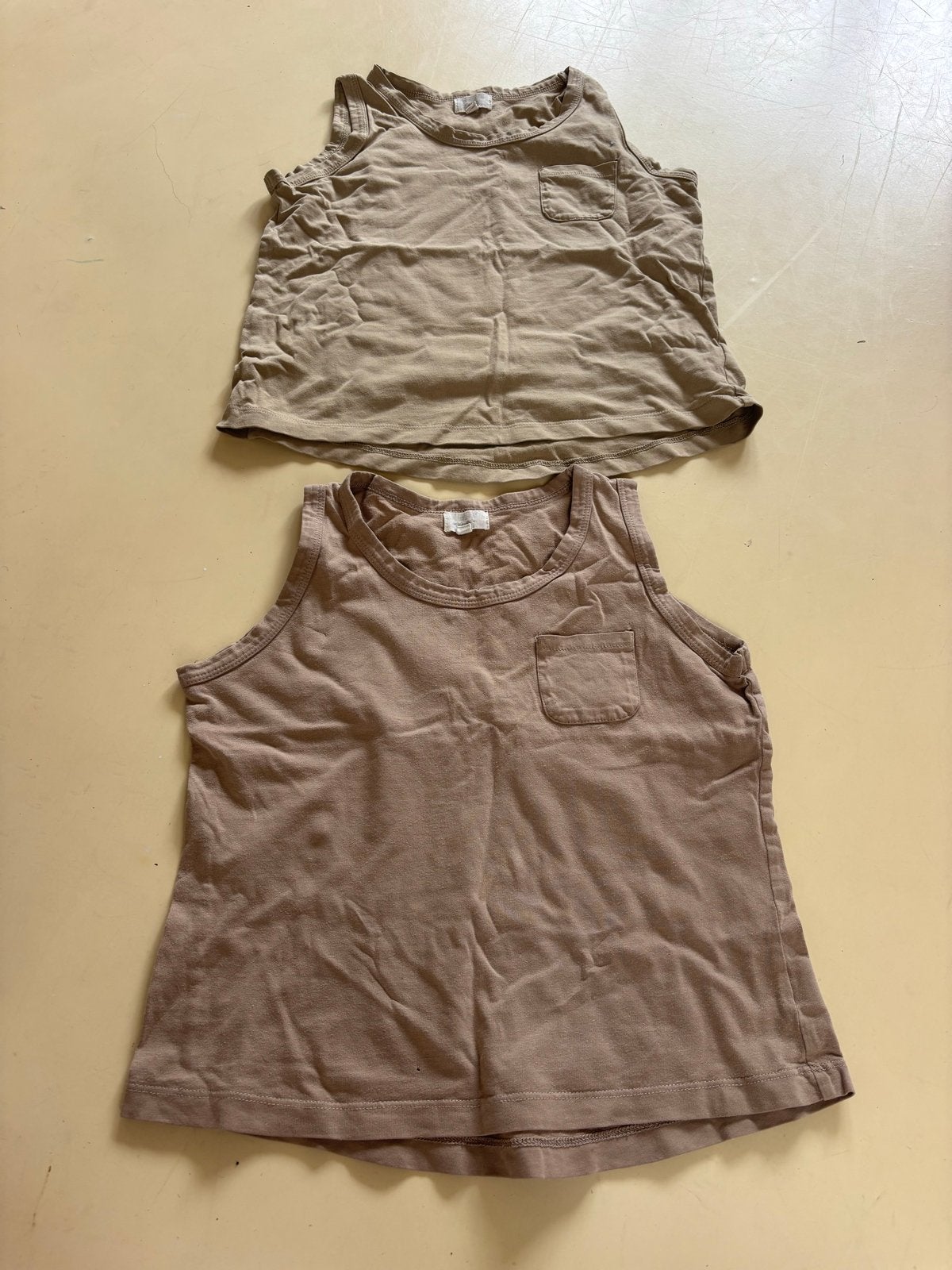 2x The Simple Folk mouwloze tops maat 6-7 jaar, Ophalen of Verzenden, Gebruikt, Jongen of Meisje