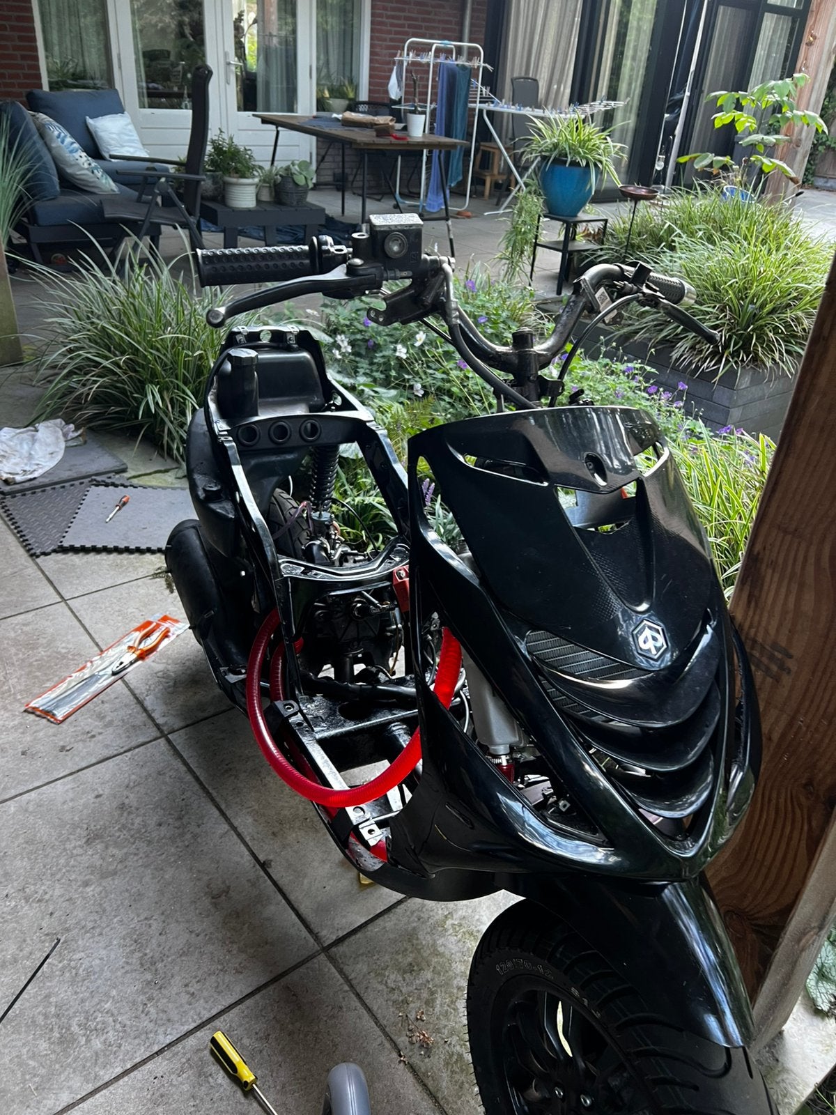 Zip 125cc 2t, Fietsen en Brommers, Ophalen, Zo goed als nieuw, Tweetakt, Zip