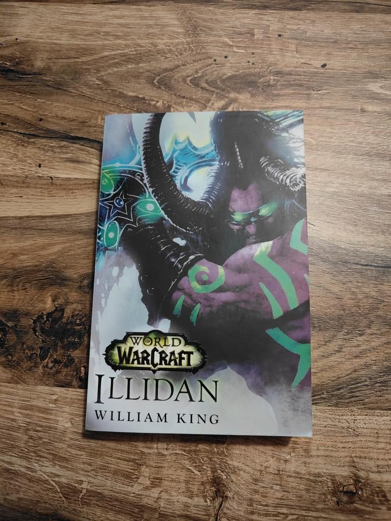 World of Warcraft - Illidan boek, Ophalen of Verzenden, Zo goed als nieuw, Boek of Catalogus