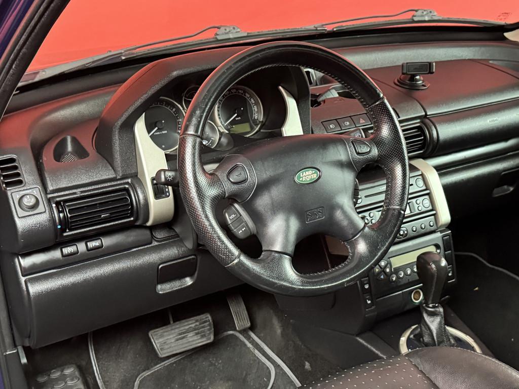 Land Rover Freelander Hardback 2.5 V6 SE, Auto's, Land Rover, Automaat, Zwart, 2497 cc, 2000 kg