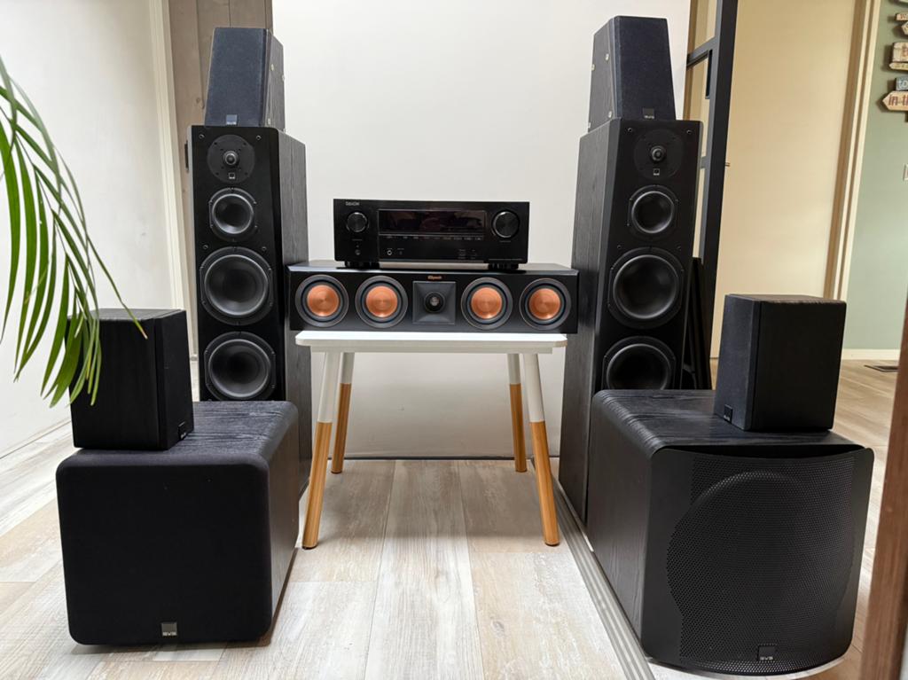 Atmos set met Denon x1500H receiver en SVS luidsprekers, 7.1-systeem, Gebruikt, 70 watt of meer, Overige spelers