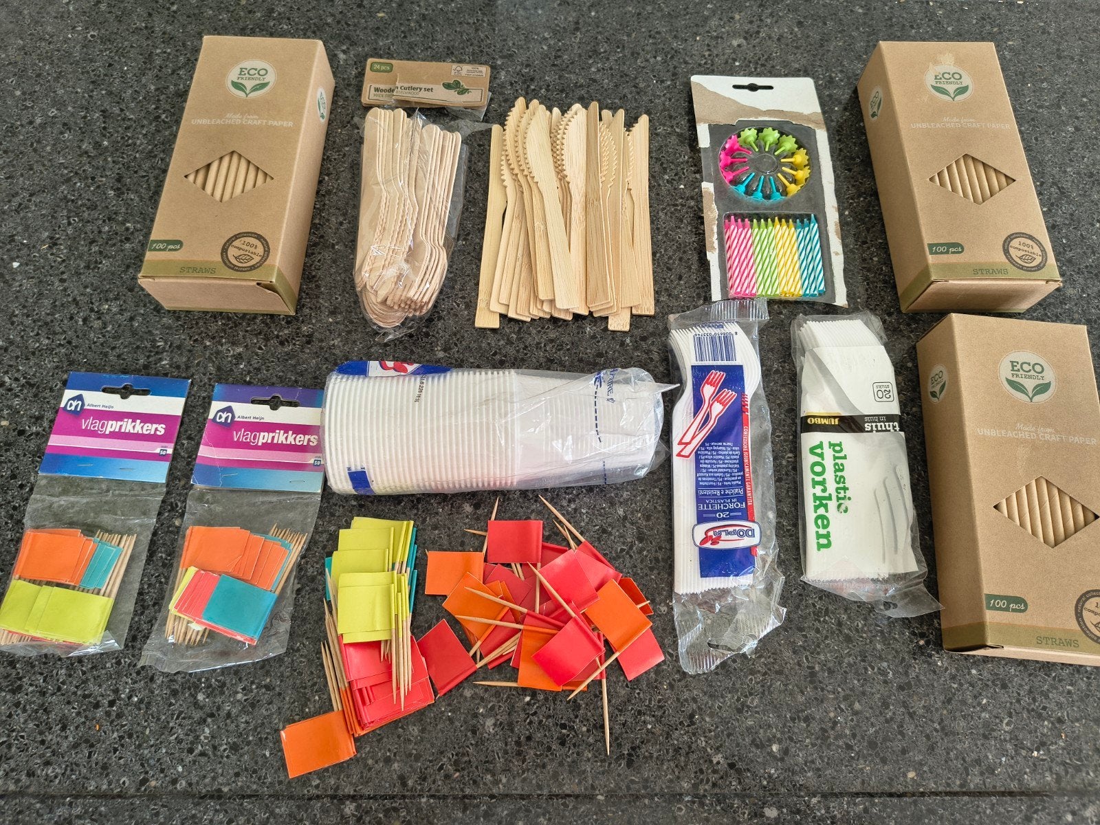 Nieuwe set feestartikelen, houten bestek, eco rietjes, kaars, Onb, Verjaardag, Nieuw, Ophalen of Verzenden