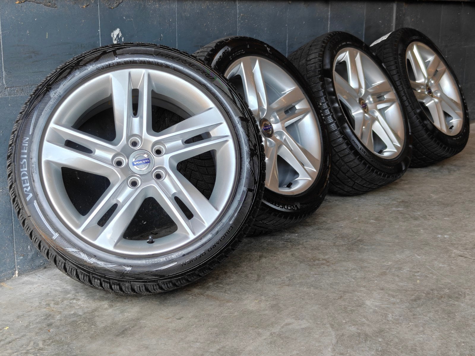 17" Originele Volvo V60 V70 Winterset "Sadia"