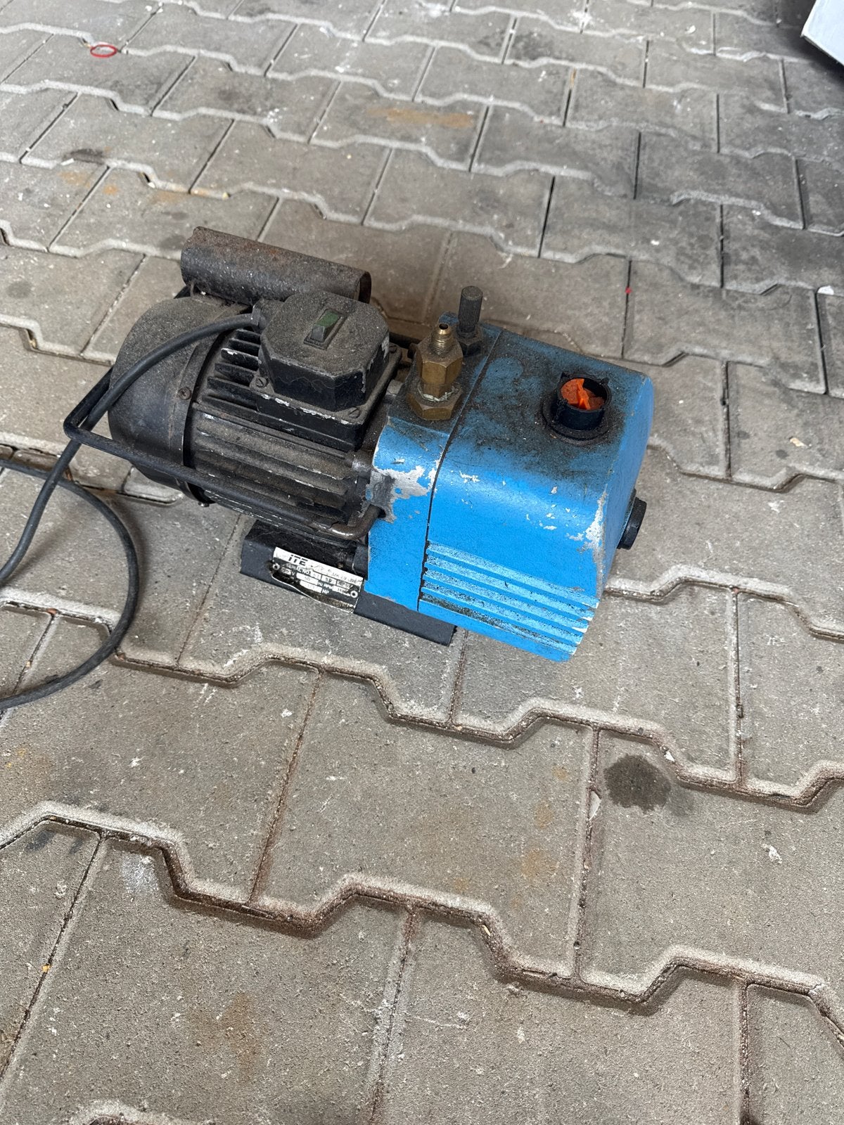 ITE MK-9-DS Vacuümpomp - 220V, 250W, Ophalen