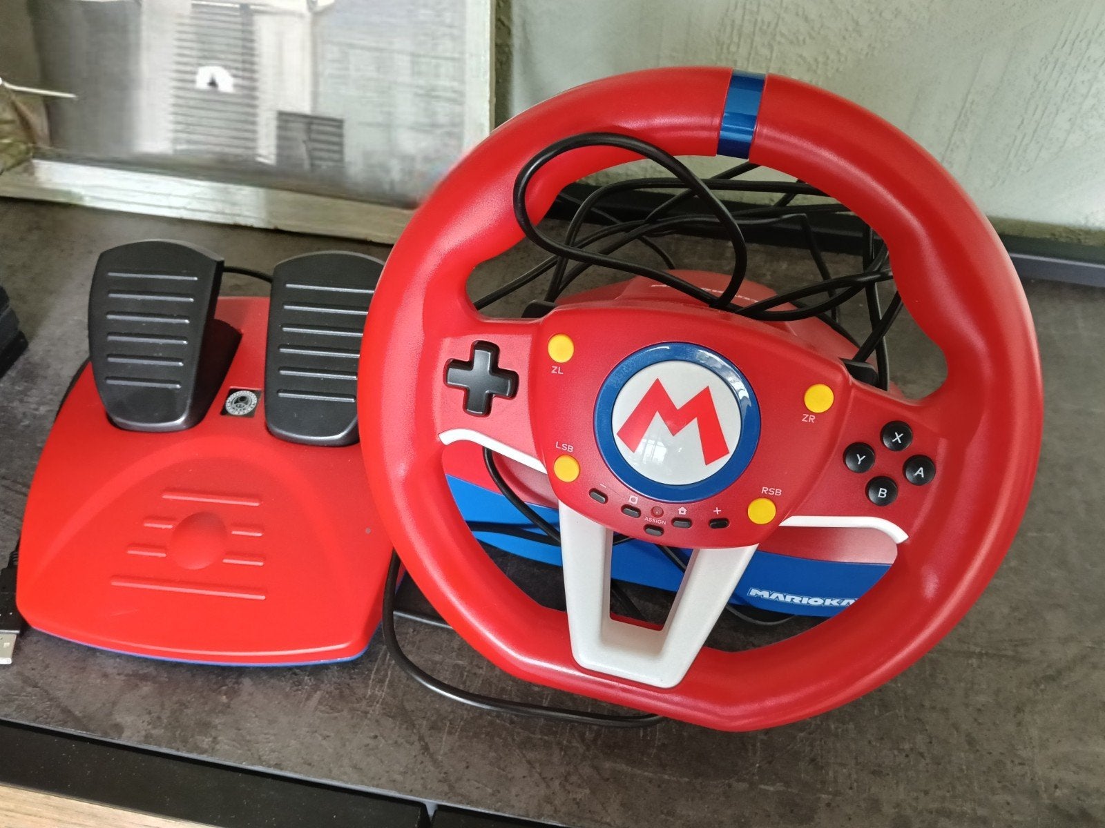 Mario Kart stuur en pedalen, Spelcomputers en Games, Spelcomputers | Nintendo Switch, Ophalen of Verzenden, Zo goed als nieuw