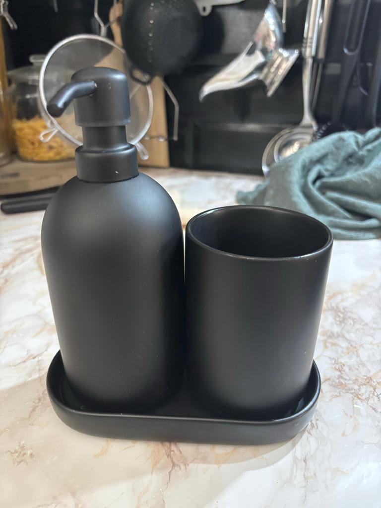 IKEA Zeepdispenser en tandenborstelhouder set, Ophalen, Gebruikt, Zwart, Overige typen
