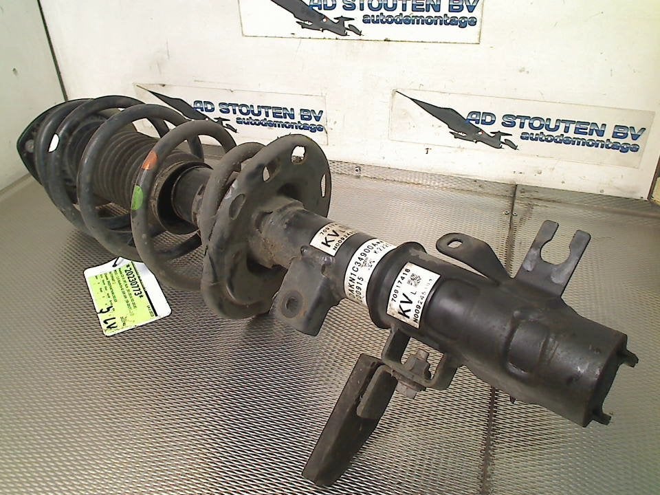 Veerpoot Links Voor Mazda CX-5 II (KF) 2021 DAKN1C34900A, Gebruikt, Hitdorfer Straße 73, Leverkusen 51371, , Duitsland, Mazda