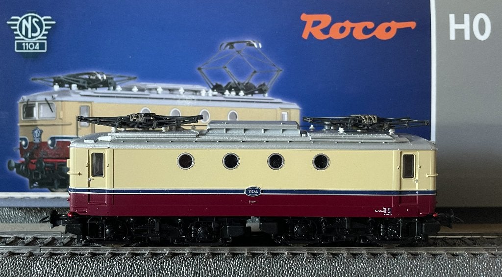 Roco 78374 NS 1104 in TEE uitvoering AC-Digitaal, Hobby en Vrije tijd, Wisselstroom, Locomotief, Ophalen of Verzenden, Roco
