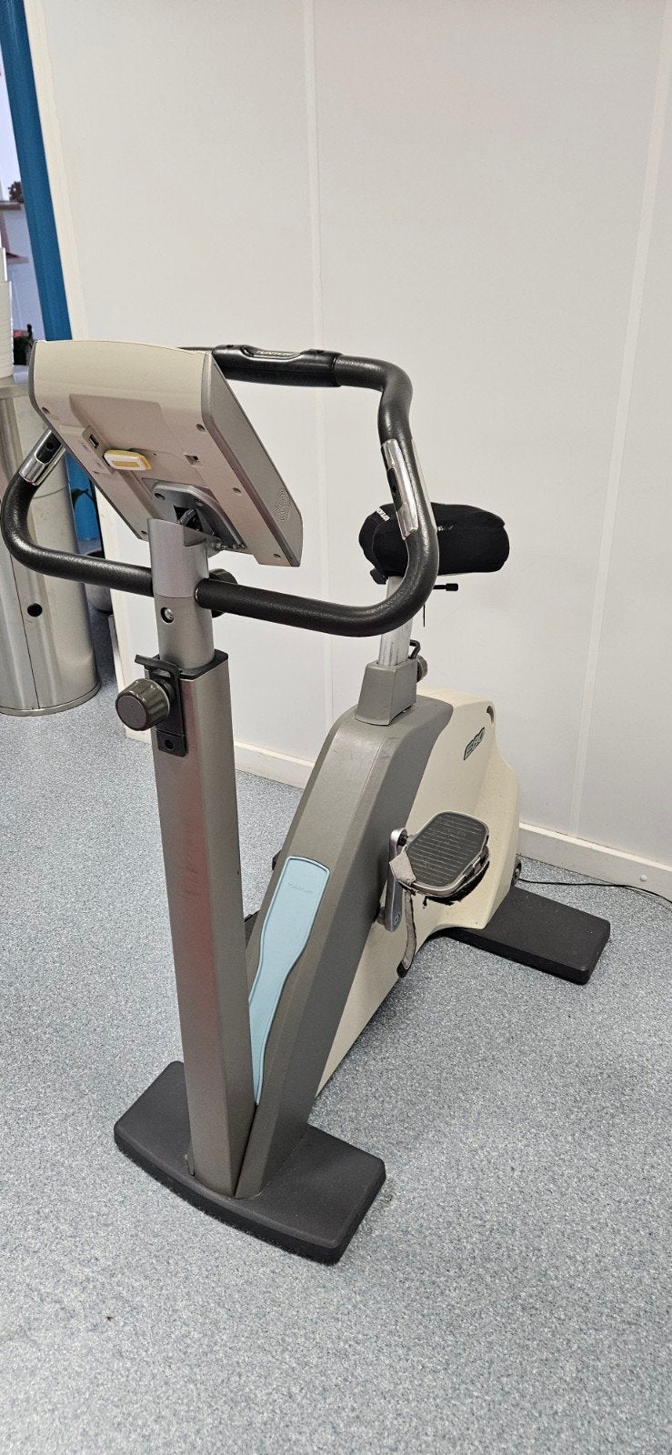 Tunturi Hometrainer - Perfect voor thuisworkouts, Ophalen, Gebruikt, Metaal, Benen