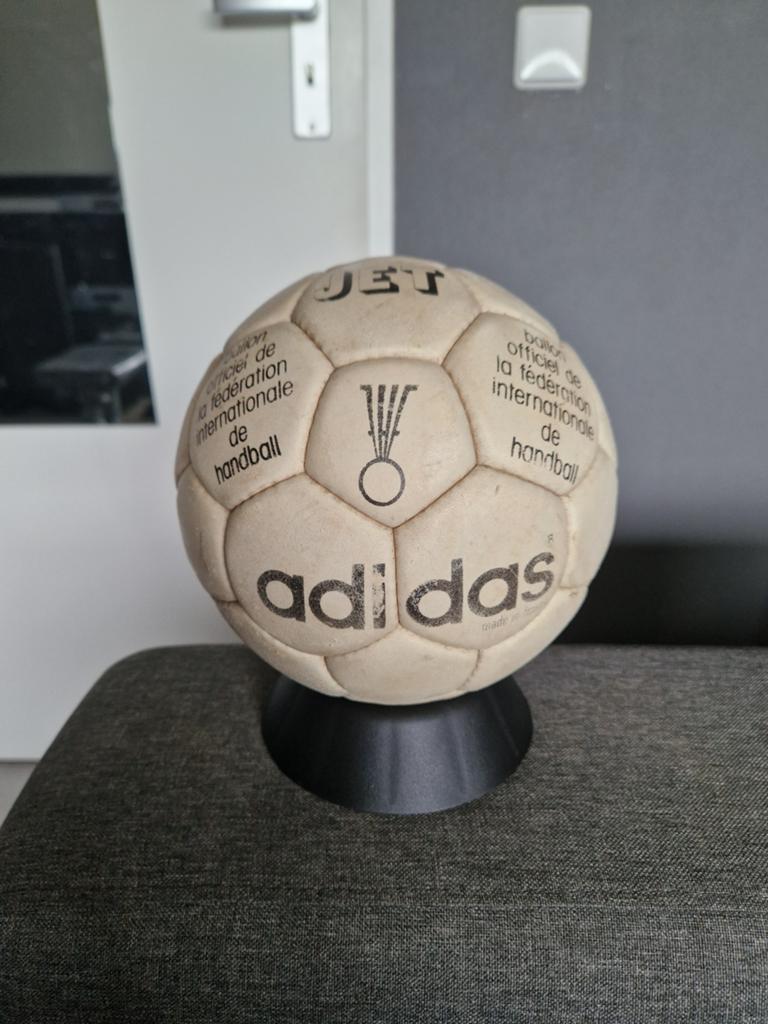 Adidas JET handbal official matchball WK 1974, Ophalen of Verzenden, Nieuw