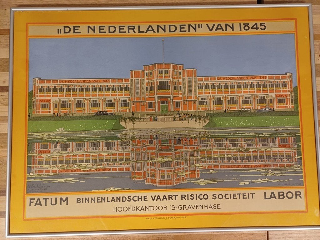 "De Nederlanden" van 1845 - Den Haag - replica, Ophalen