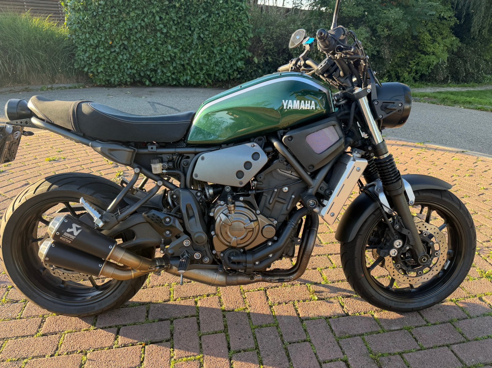 Yamaha XSR700/MT07 - Groen - dubbele Akrapovič -, Particulier, Gebruikt, Naked bike