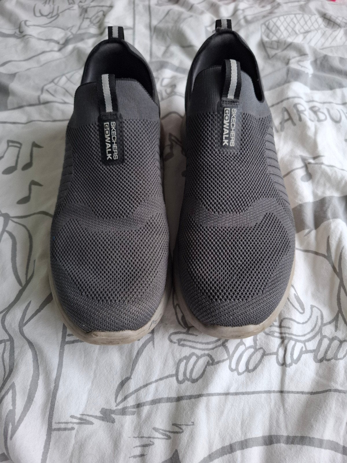 Skechers instappers. Maat 44, Overige kleuren, Overige typen, Ophalen of Verzenden, Zo goed als nieuw