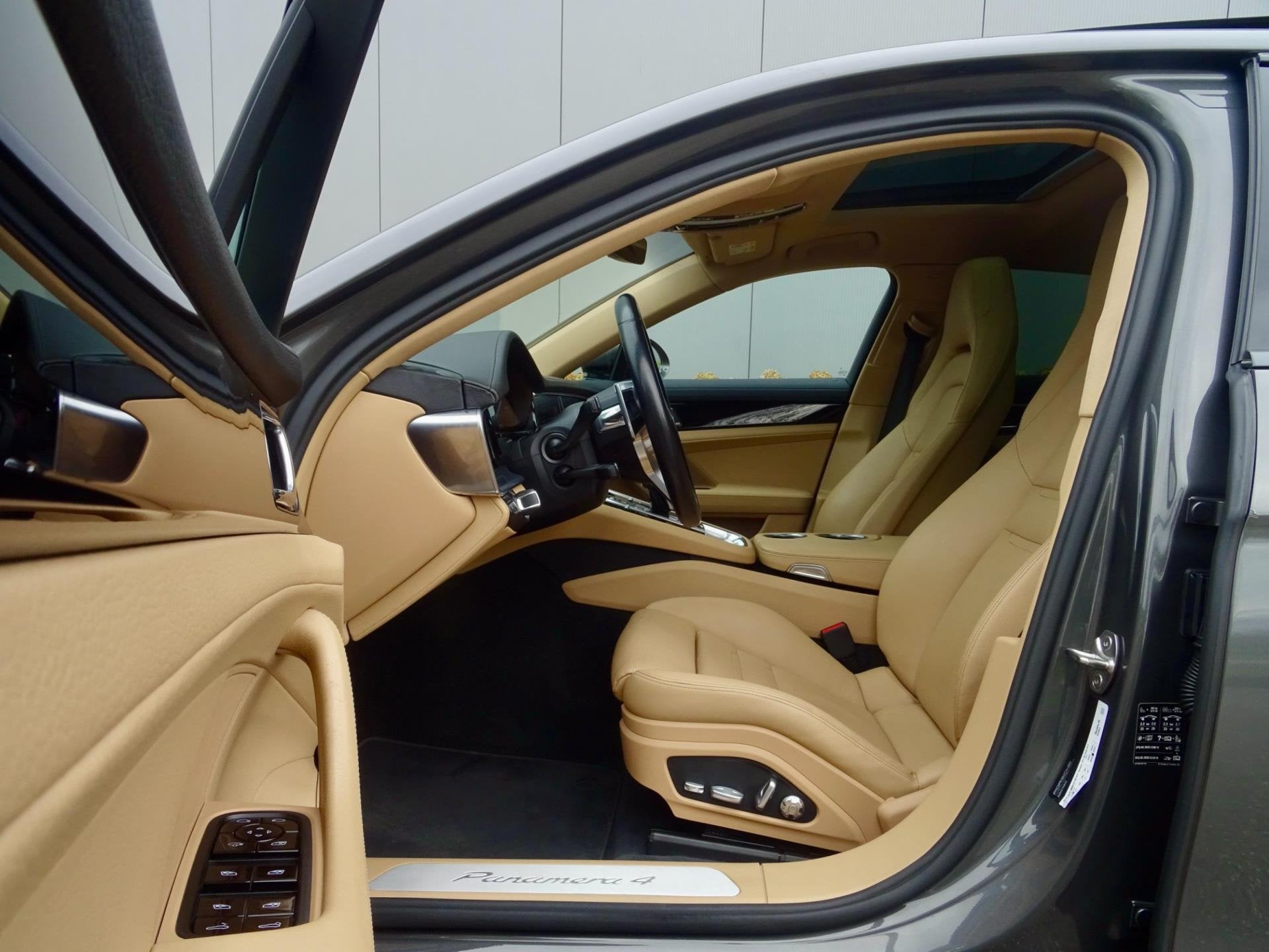 Porsche Panamera 3.0 4 Sport / Pano / Incl BTW / NL /, Auto's, Gebruikt, 2995 cc, 4 stoelen, Bedrijf