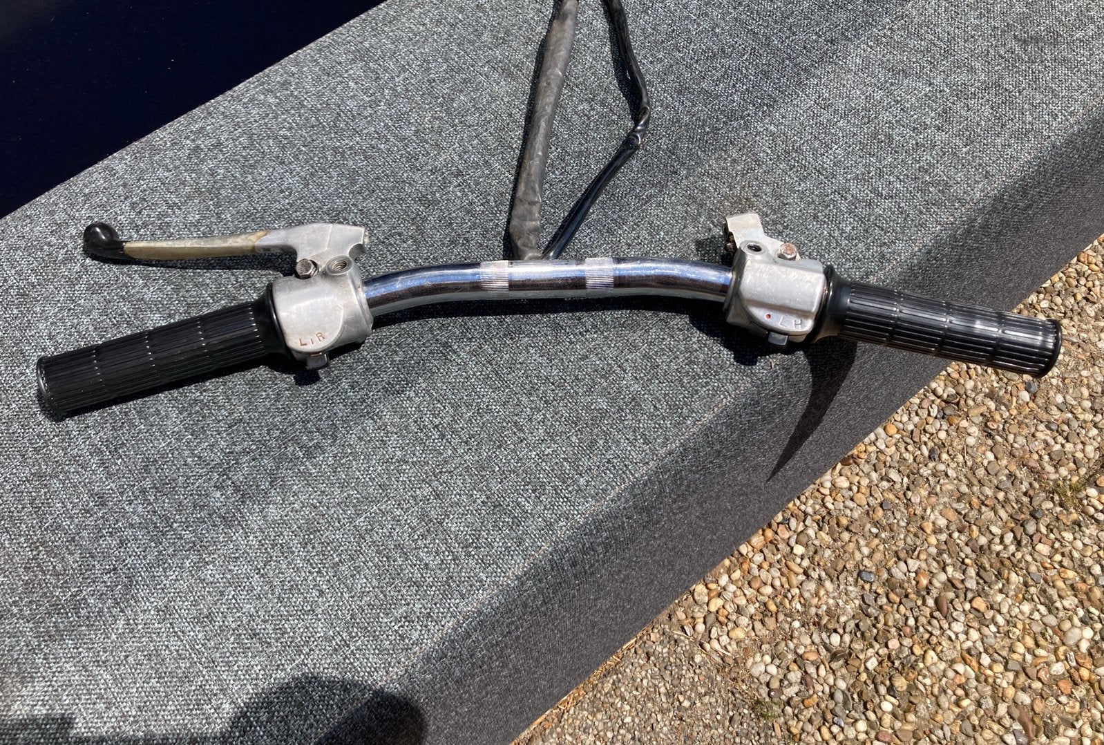 Origineel bijna NIEUW Stuur en Schakelaars Honda ss50 cd50, Fietsen en Brommers, Ophalen, Overige merken