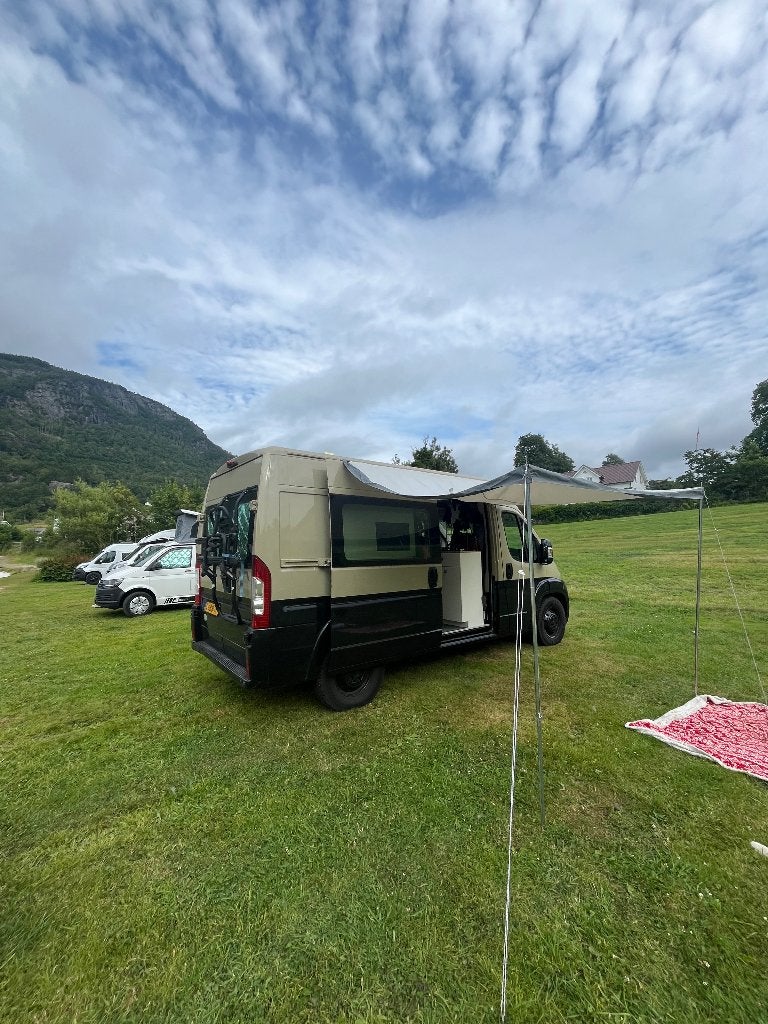 Camperbus Fiat Ducato, Luifel, Chemisch toilet, Tot en met 2, Gaslek-detector