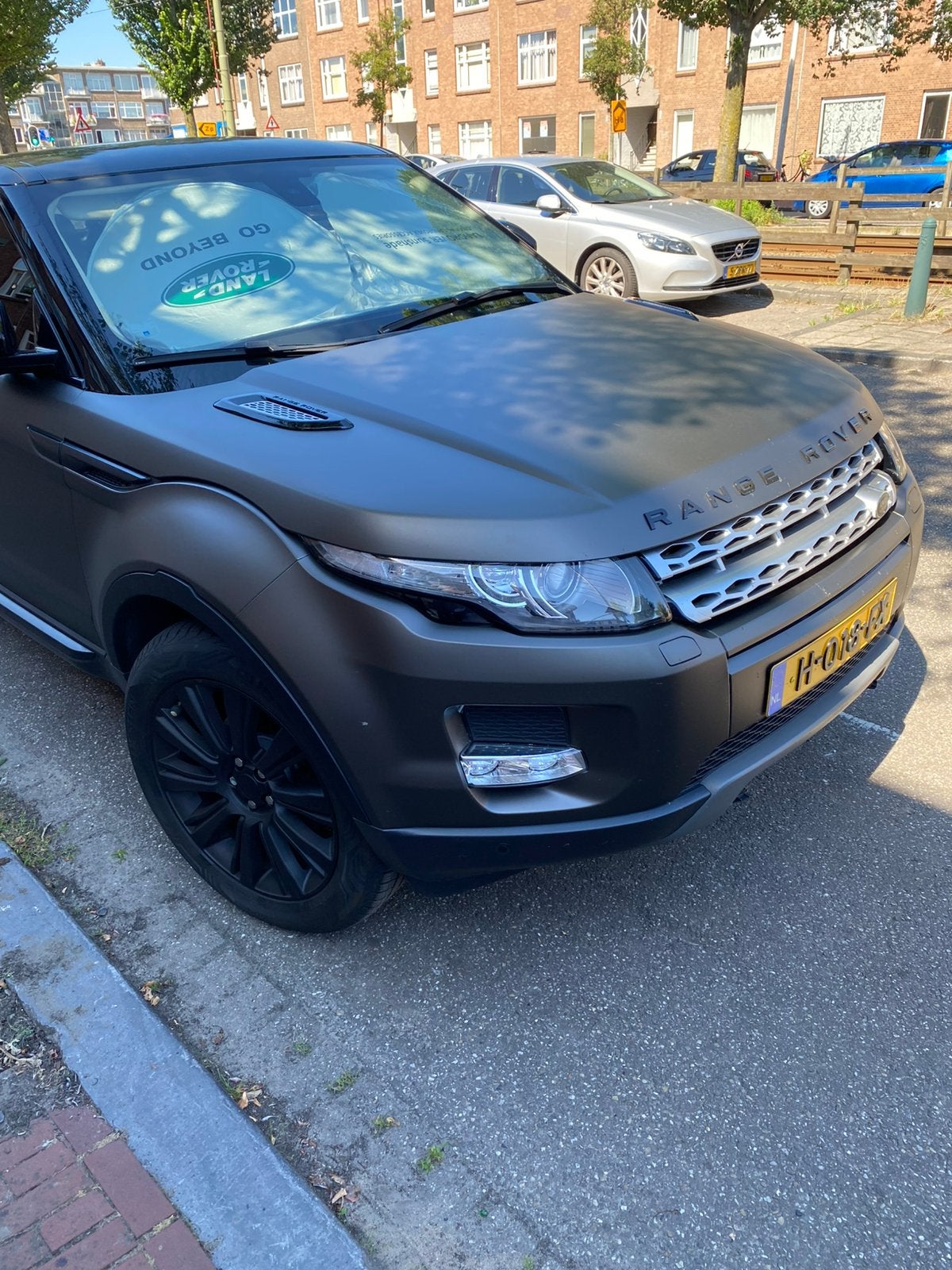 Range rover evoque 2014 coupe van bekende voetballer