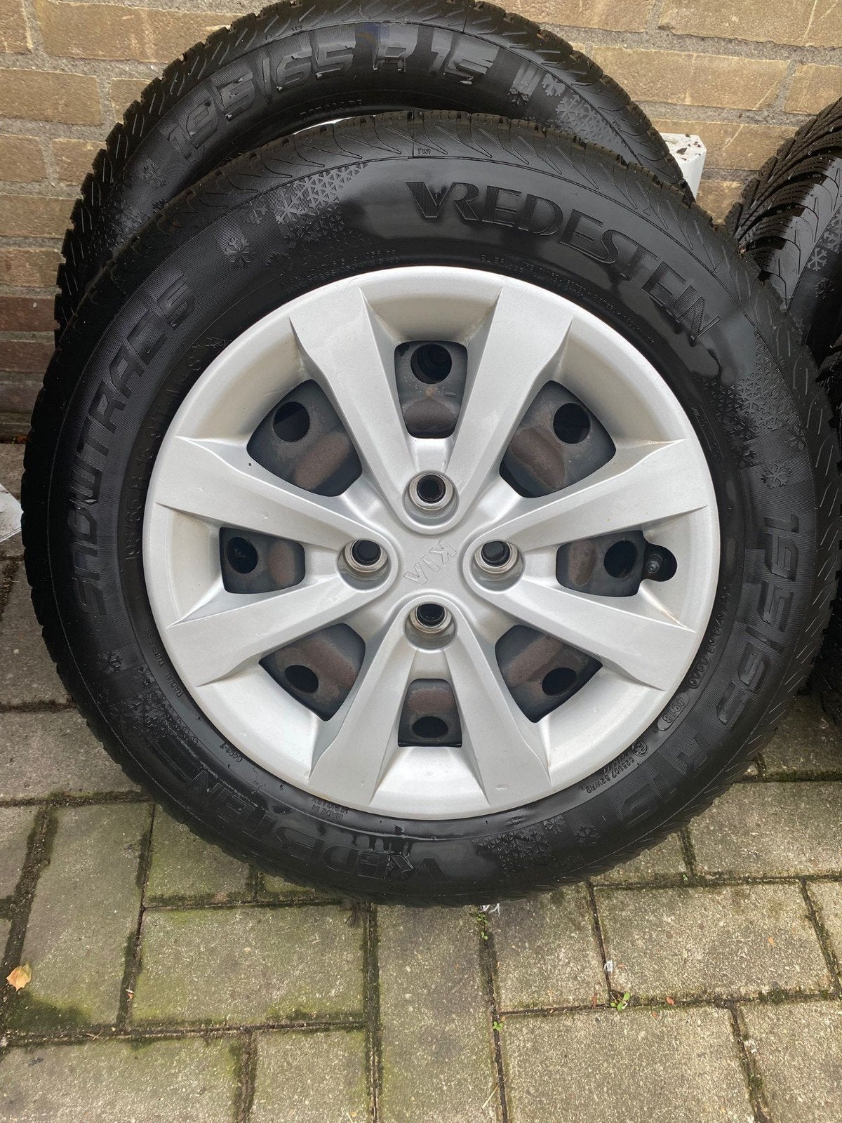 15 inch  4x100 velgen met Vredestein winterbanden, Ophalen, Gebruikt, 15 inch, Banden en Velgen