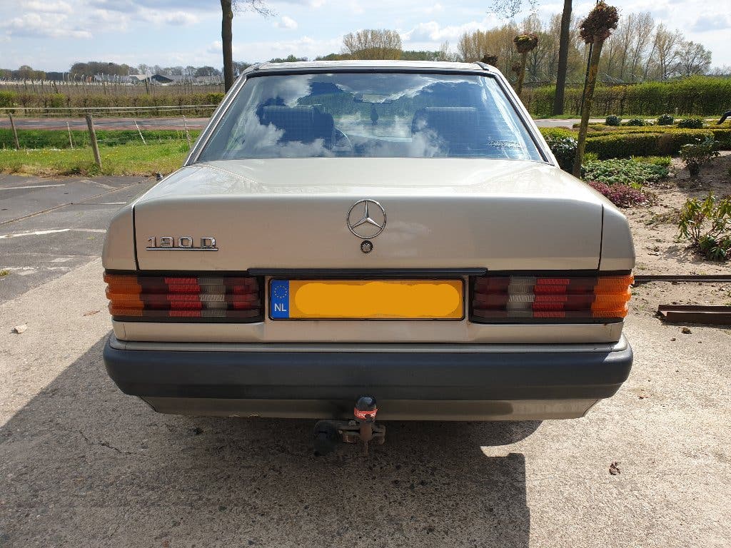MERCEDES-BENZ W201 190D 2.0 1985 OLDTIMER, foto 5