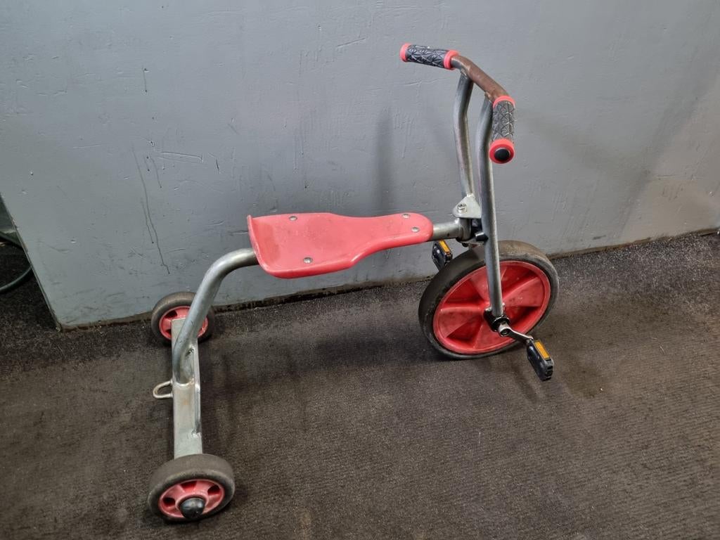Okido driewielfiets driewieler schoolplein fiets, Ophalen, Gewone step