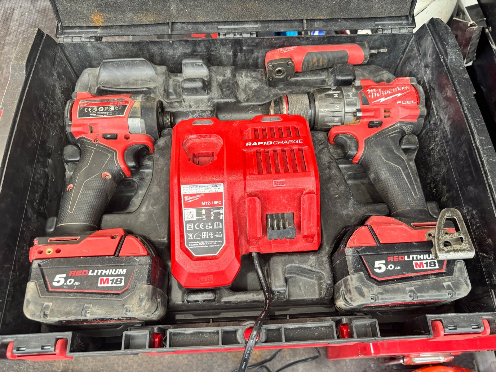 Milwaukee M18 FPP2A3-502X Combi set klopboor & slagschroeven, Ophalen, Boor- en Schroefmachine, Klopboormechanisme, Gebruikt