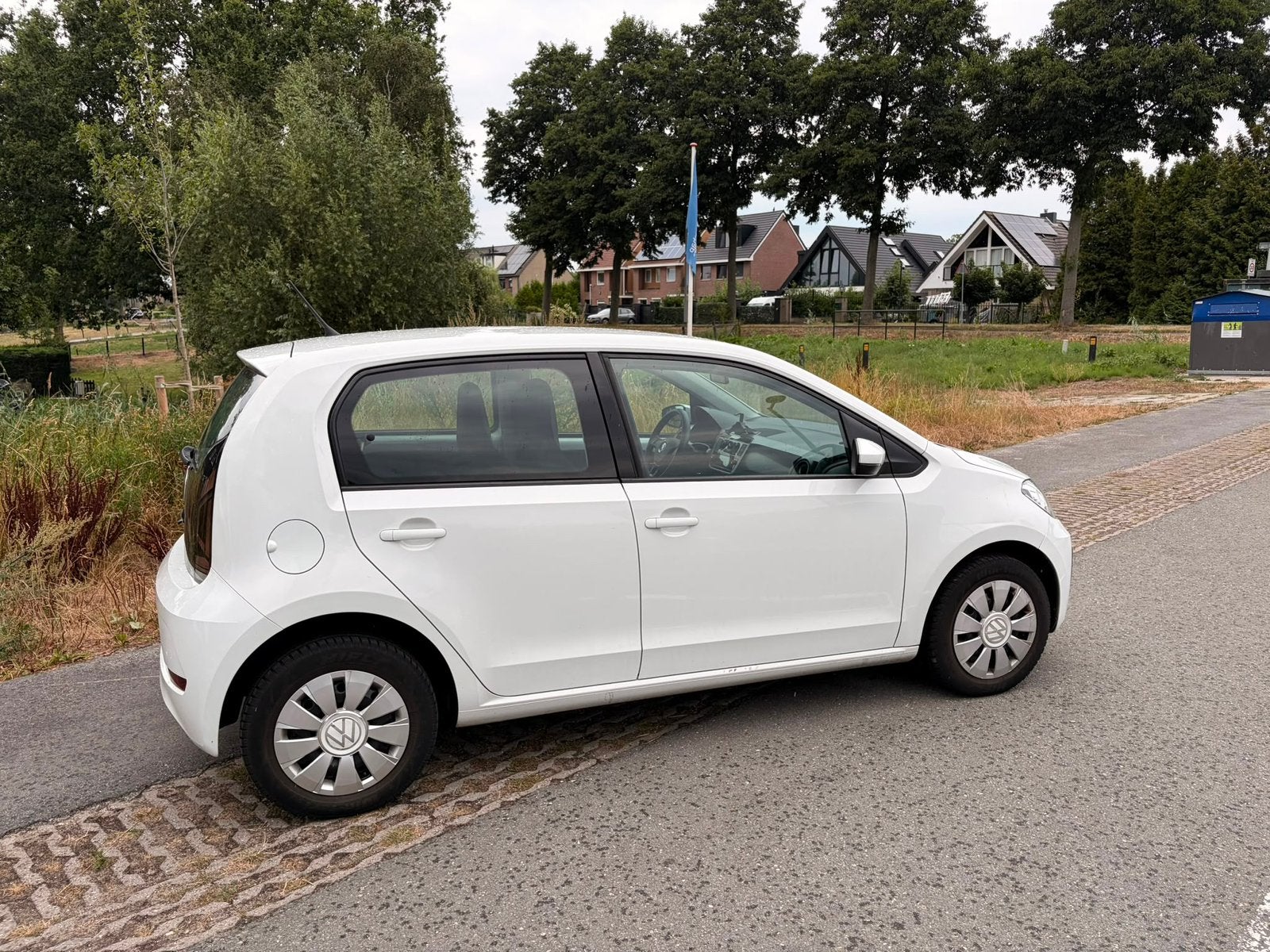 Volkswagen up! 1.0 60PK 4D BMT 2020 Wit, Auto's, Voorwielaandrijving, 4 stoelen, Wit, Origineel Nederlands