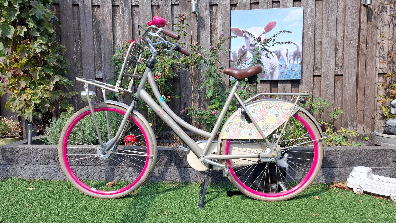Super mooie fijne Lief! bloemetjesfiets transportfiets, Fietsen en Brommers, Fietsen | Dames | Damesfietsen, Ophalen, 53 tot 56 cm