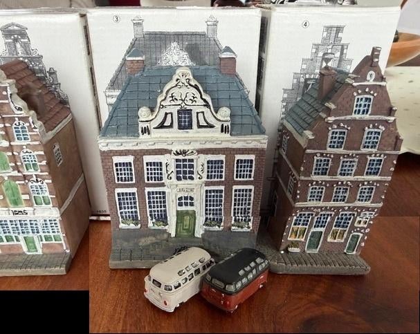 Grachten pandjes Miniatuur 4Huisjes Blokker + 2x VW Auto 17b, Ophalen of Verzenden, Zo goed als nieuw, 1 t/m 20