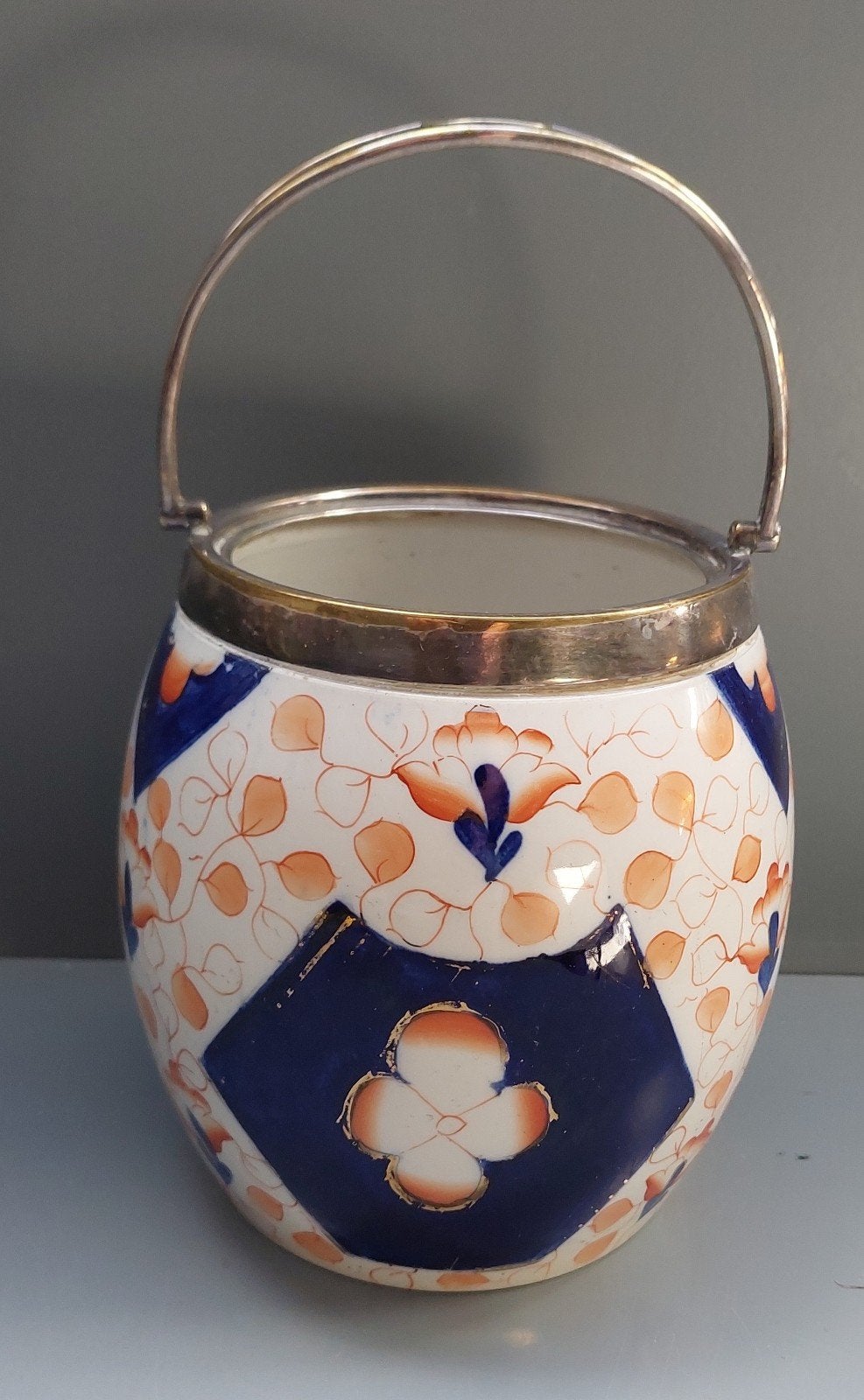 Antieke Imari Pot met hengsel Japans Porselein, Ophalen of Verzenden