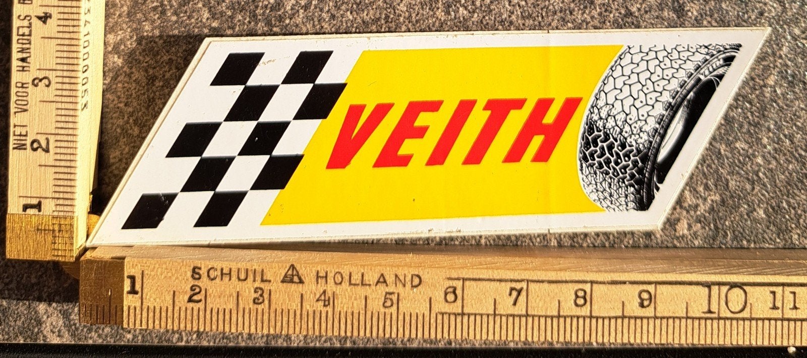 vintage sticker Veith autoband checkered flag finish vlag, Verzamelen, Stickers, Ophalen of Verzenden, Zo goed als nieuw