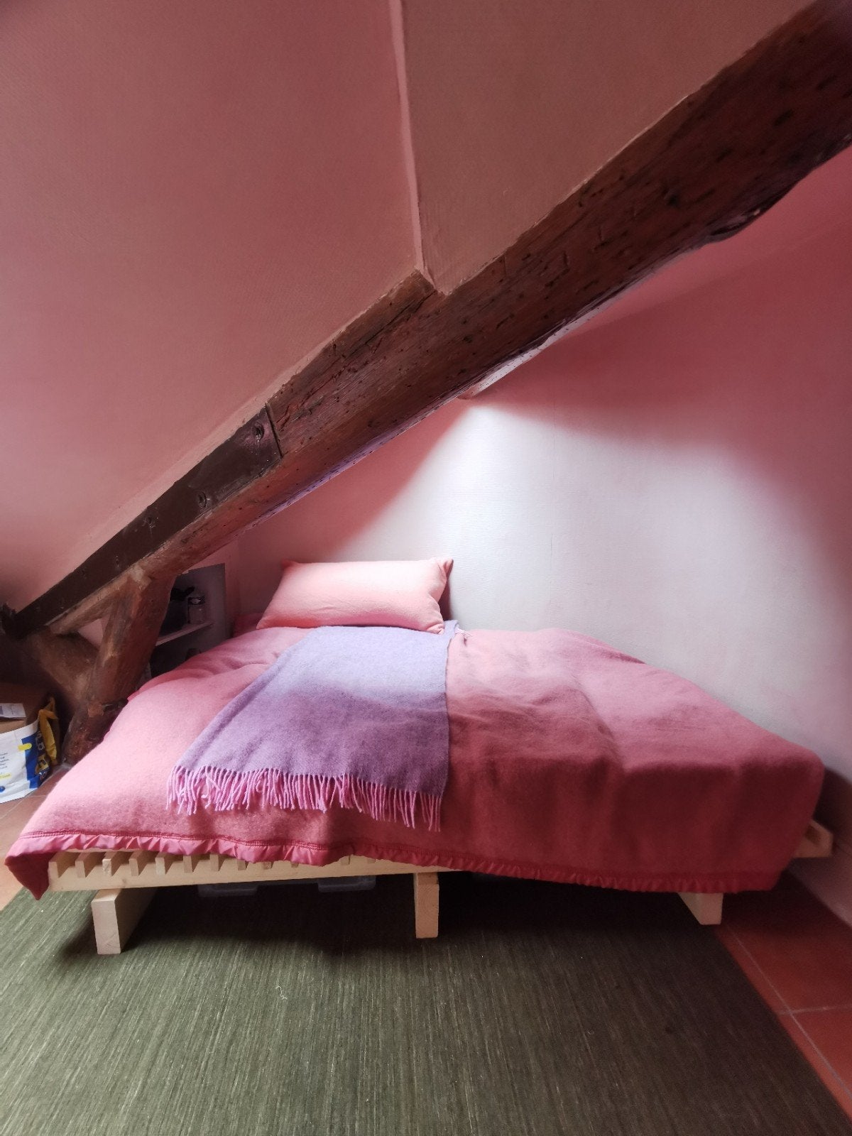 Vintage wollen roze sprei (220 bij 240), Ophalen of Verzenden, Zo goed als nieuw