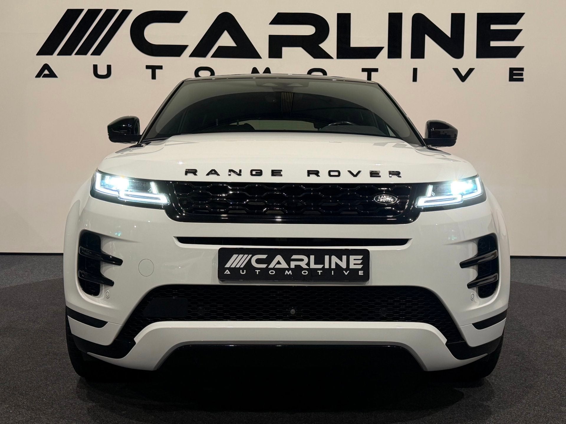 Land Rover Range Rover Evoque 1.5 P300e AWD R-Dynamic SE HYB, Auto's, Dealer onderhouden, Wit, Vierwielaandrijving, Hybride Elektrisch/Benzine