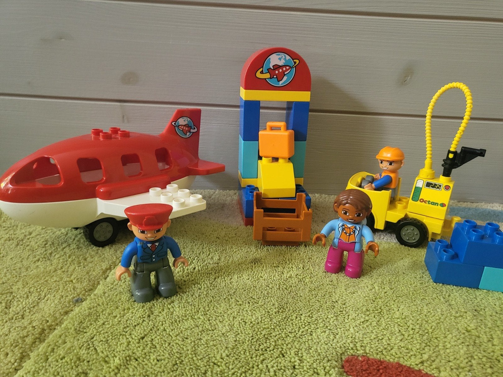 Lego Duplo Vliegveld, Ophalen of Verzenden, Zo goed als nieuw, Duplo