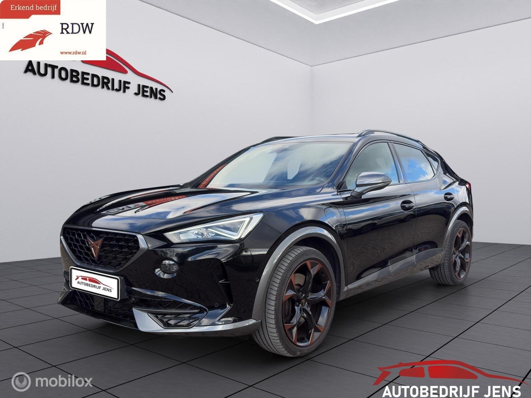CUPRA Formentor 1.4 e-Hybrid VZ Copper Edition|PANO|Sp.stuur, Auto's, Gebruikt, Zwart, 4 cilinders, Zwart