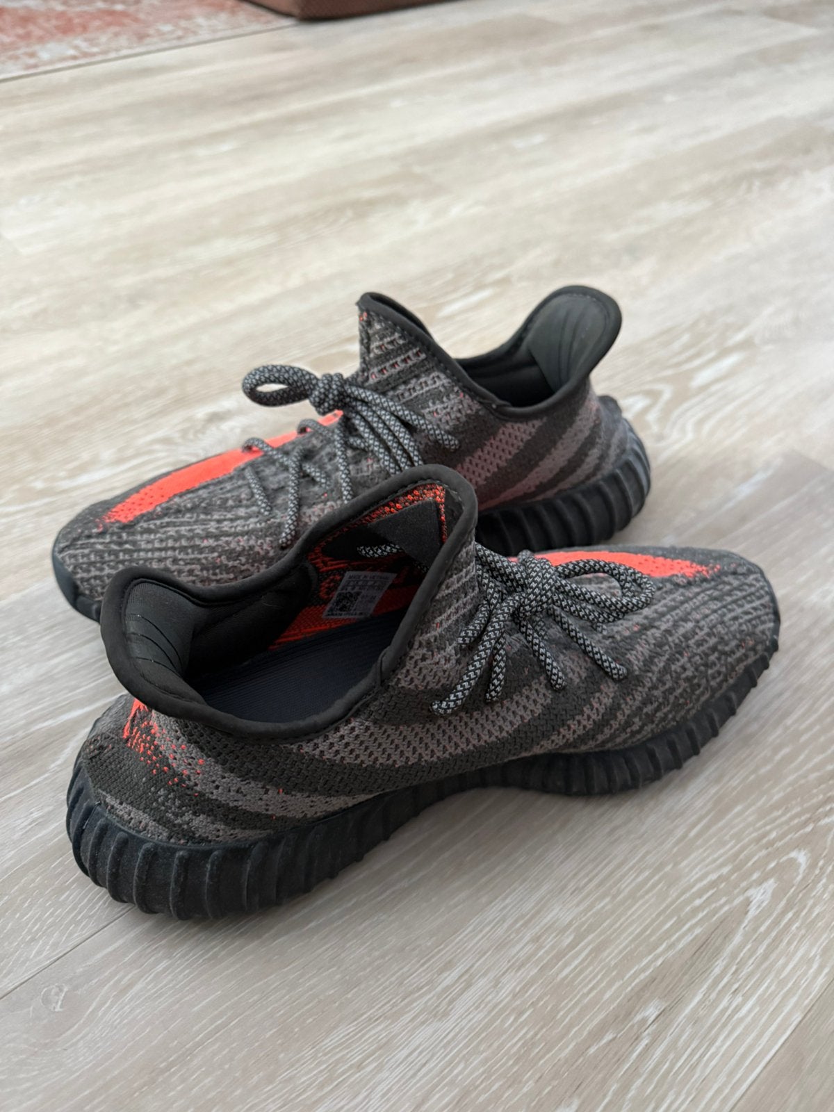 Yeezy Boost 350, Ophalen, Overige kleuren, Sneakers of Gympen, Zo goed als nieuw